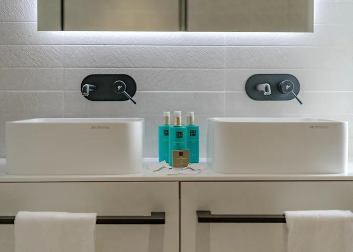 Estandar 6 - Casangular By Upper Βίλα