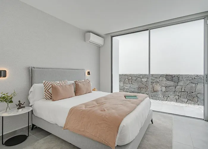 Estandar 6 - Casangular By Upper Vila